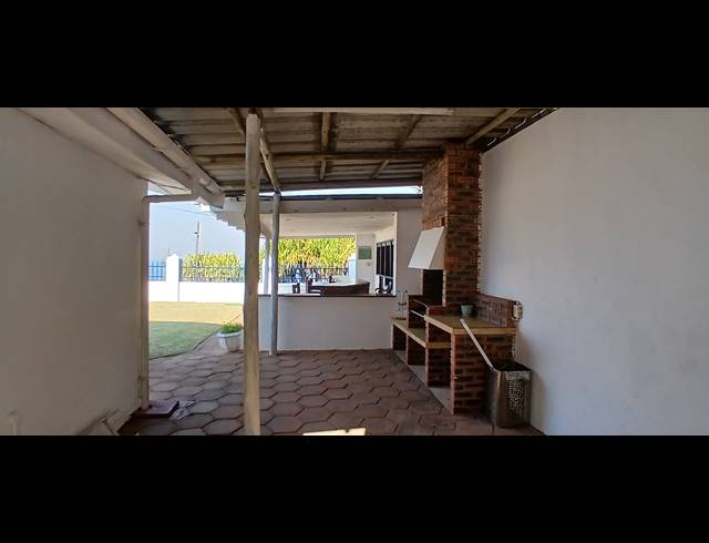 3 BEDROOM FREEHOLD FOR SALE IN BRIGHTON BEACH